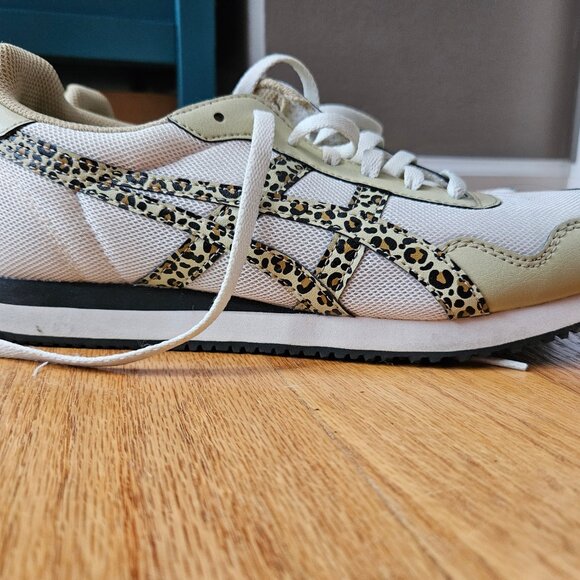 Asics Leopard Detail Sneakers - Size 10 - Picture 9 of 9